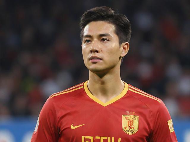 开云体育_ 中国超级杯：山东泰山1-0小胜广州队，王大雷零封对手，中超泰山比赛