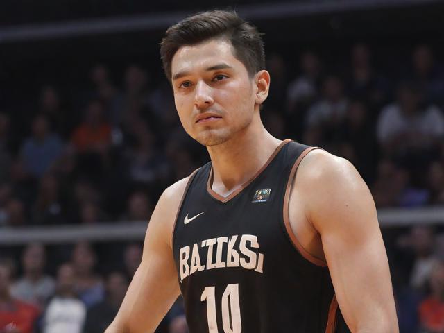 开云体育_ NBA各队的季前赛评估：新阵容的适应情况，nba季前赛什么时候开赛2021-2022