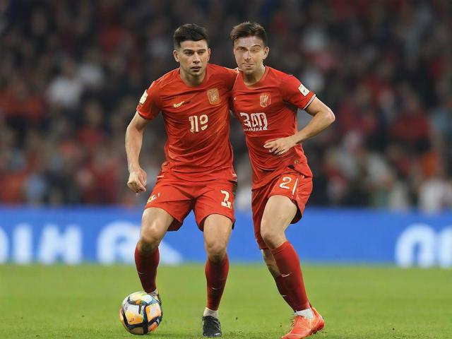 开云体育_ 中超决赛回顾：劲敌对决，谁能问鼎冠军？，中超联赛开幕式