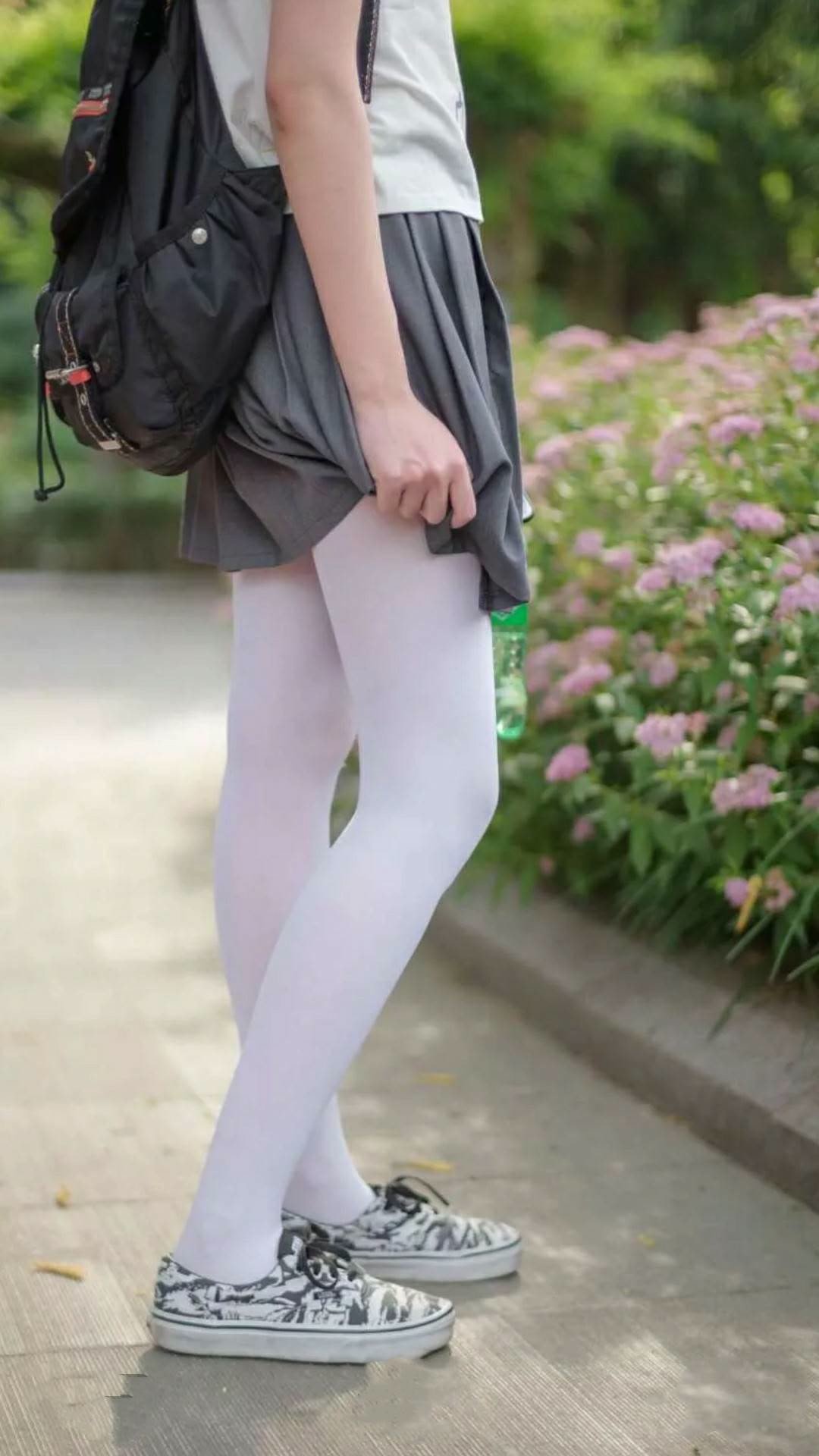 拜仁慕尼黑轻松晋级,战绩稳固领先,拜仁慕尼黑首发11人