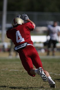 英超球队基于位置热力图优化压迫式防守区域控制，英超球队战术