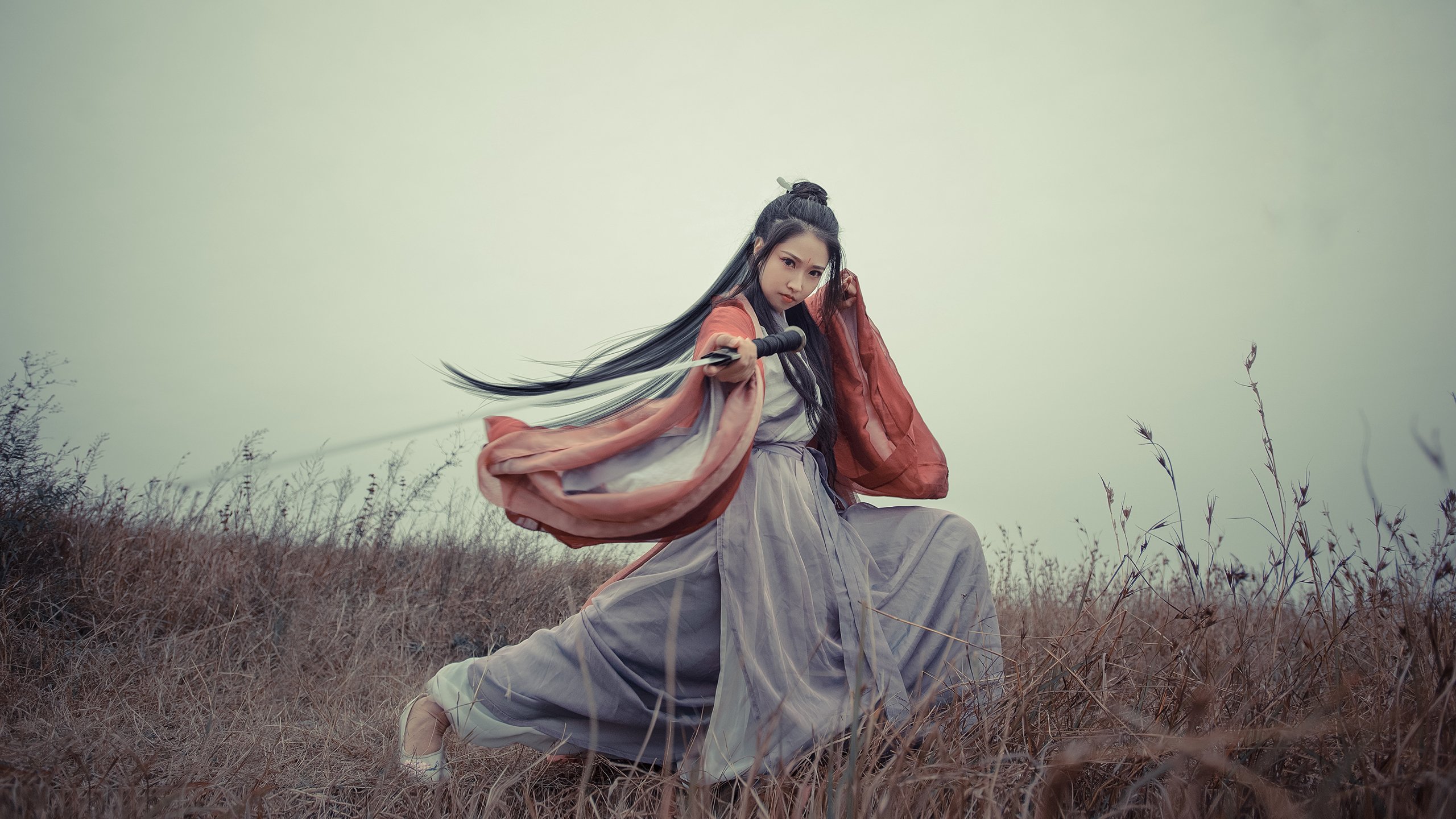 “球速飙升，反应极速！高新区全民健身馆壁球赛场技术与速度的碰撞”